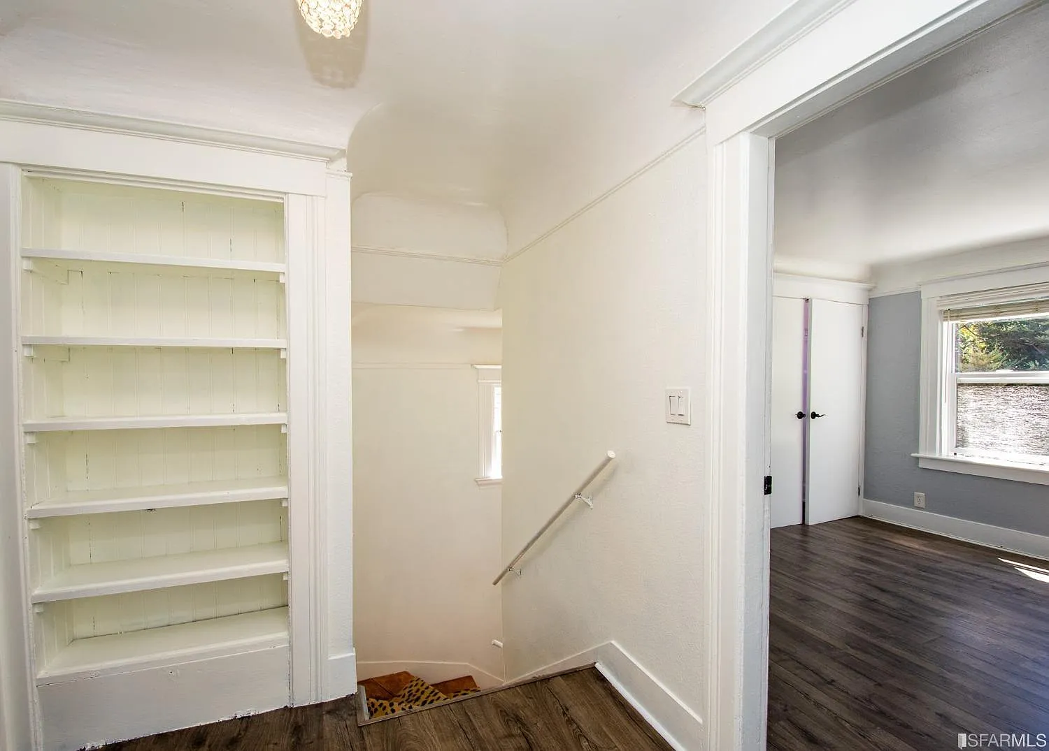 3 bed, 1.0 bath, 1000 sqft, $4,195 — Photo 4