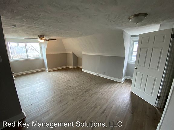 2nd image of 745 Florence Ave #2