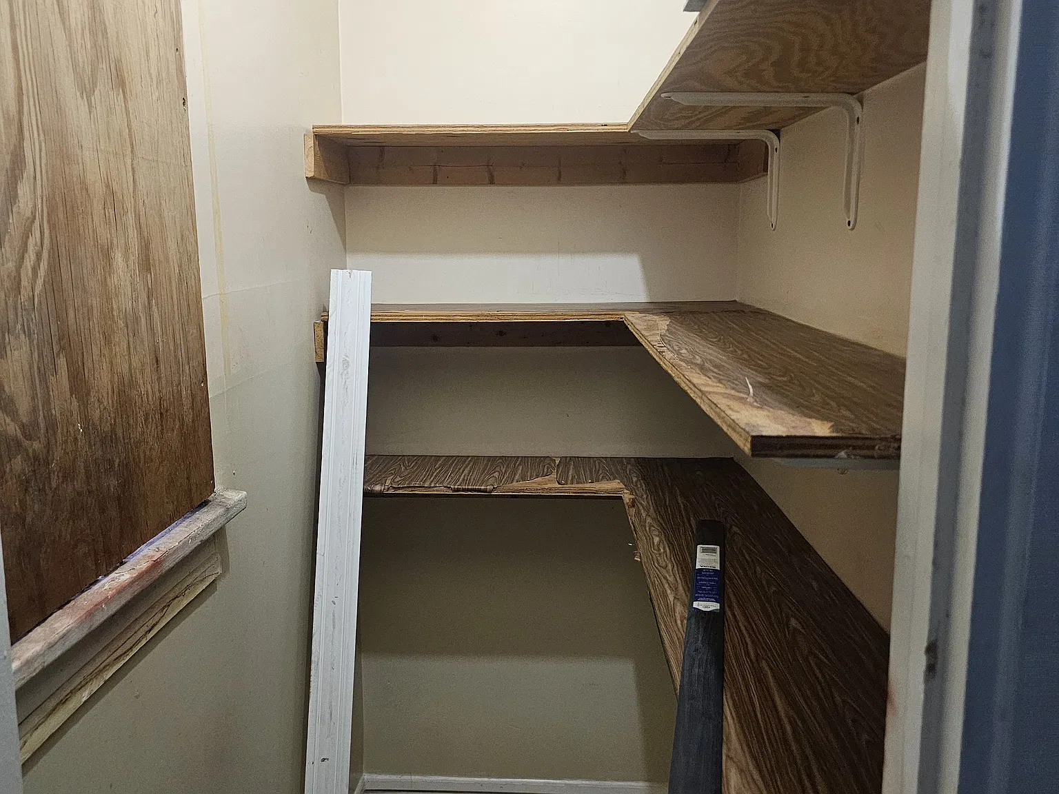 3 bed, 1000 sqft, $1,500 — Photo 3