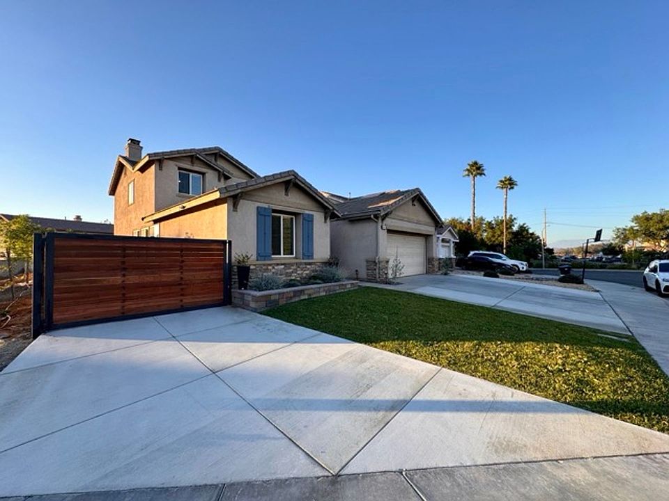 1st image of 36953 Ascella Ln