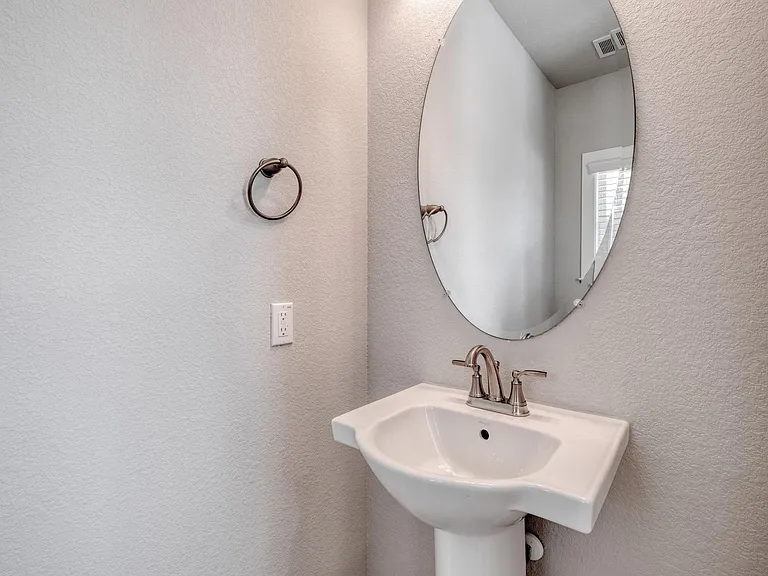 2605 Sam Bass Rd #44 — Photo 15