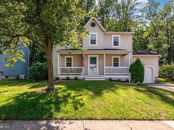 2nd image of 1340 Blackwalnut Ct