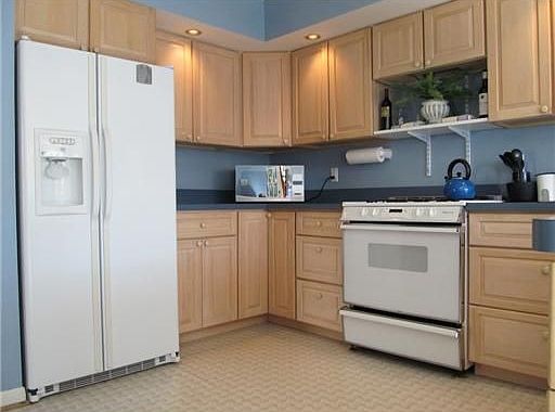 3rd image of 1817 Avondale Ave
