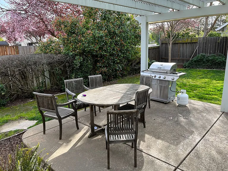 3064 Audubon Cir — Photo 28