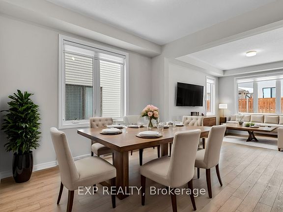 3rd image of 531 Rye Grass Way