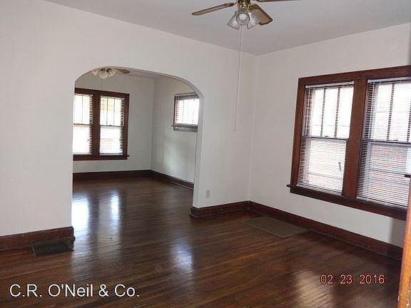 3rd image of 1420-1422 Northwest Blvd