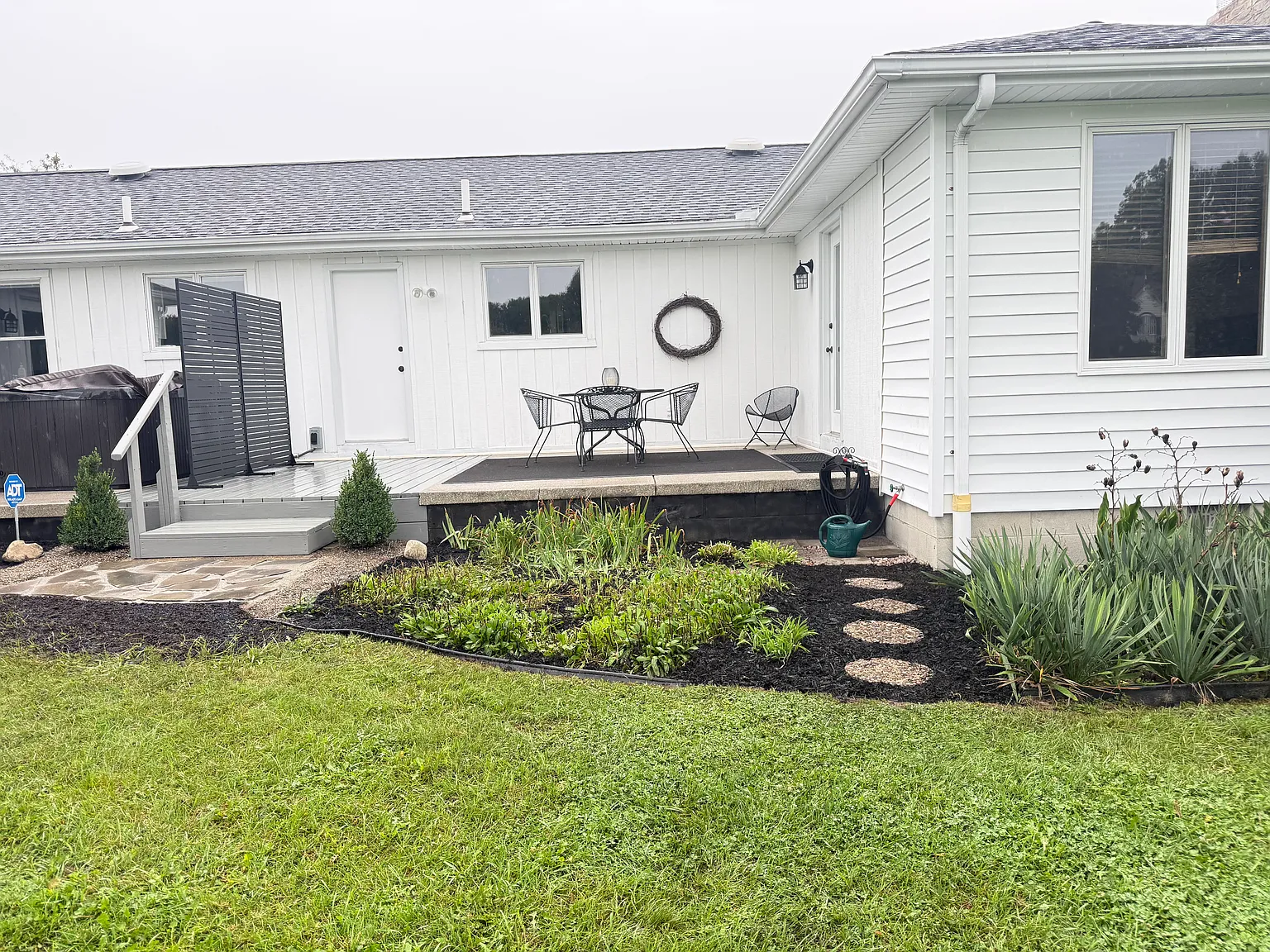 2 bed, 1500 sqft, $1,950 — Photo 2