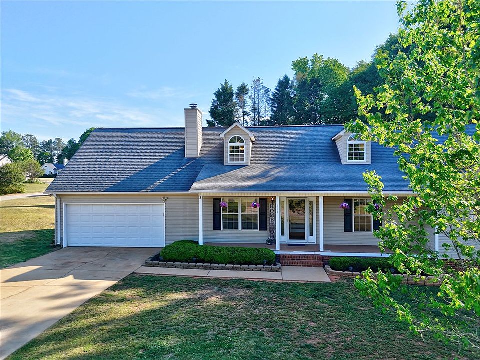 1st image of 106 Jena Leigh Dr