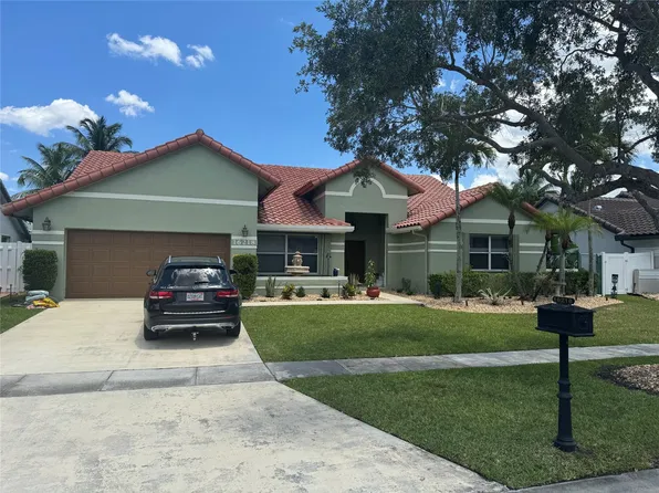 16218 NW 15th Street, Pembroke Pines, FL 33028