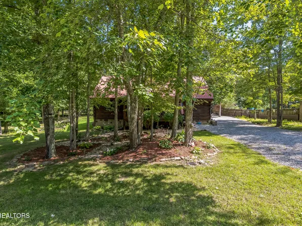 3045 Coon Hunter Lodge Rd, Jamestown, TN 38556