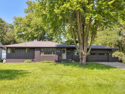 1230 16th St, West Des Moines, IA, 50265