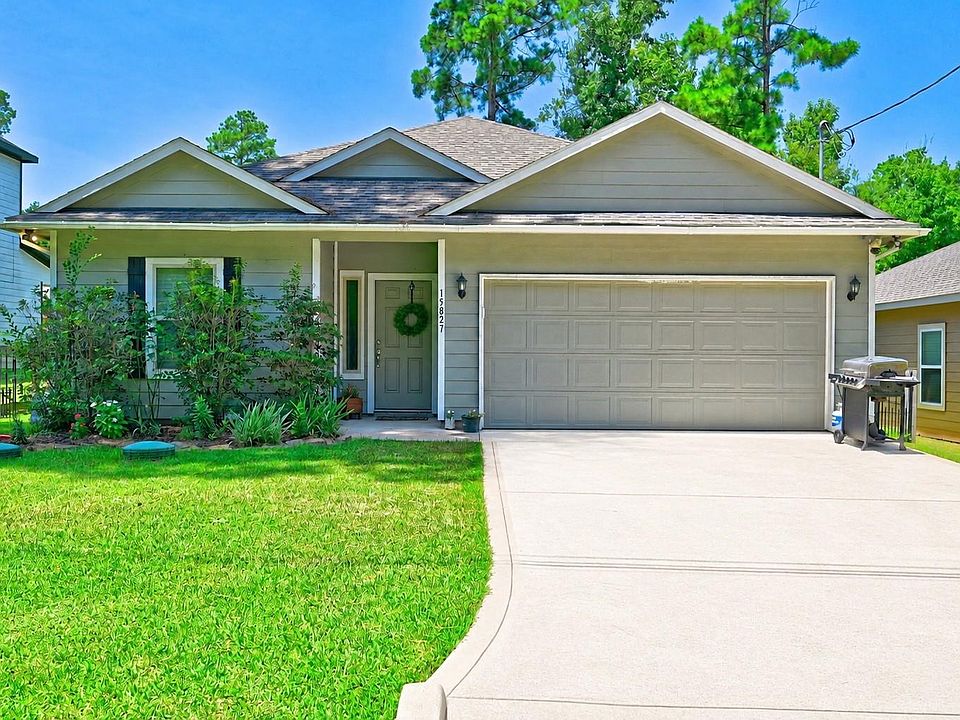 1st image of 15827 Sweetgum Dr