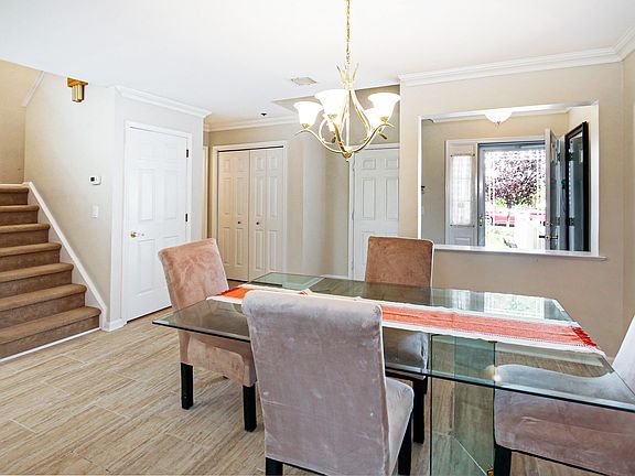 1705 Dorset Dr Tarrytown, NY 10591 (06 of 28).jpg