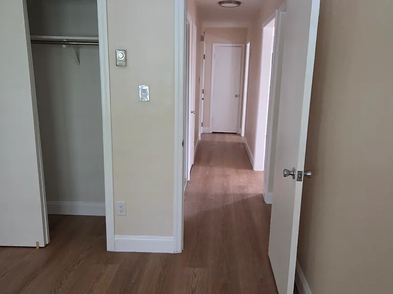 23-17 Corporal Kennedy St #1 — Photo 6
