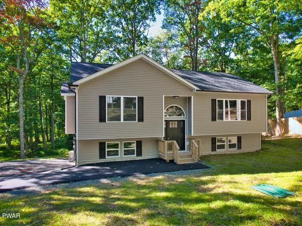 119 Almond Ct, Milford, PA 18337