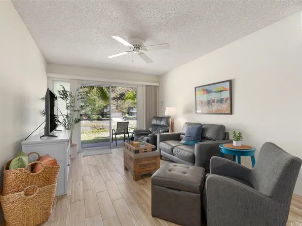 98-629 Kilinoe St APT 2A1, Aiea, HI 96701