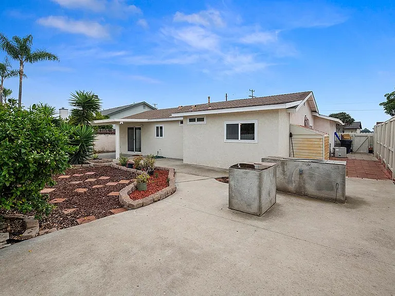 4148 Cole Way — Photo 30
