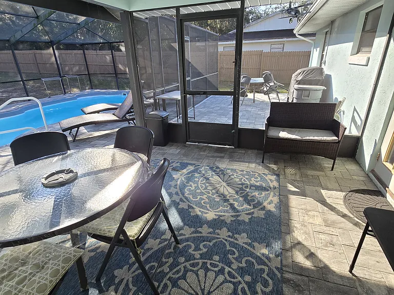 1121 N Commerce Ter — Photo 38