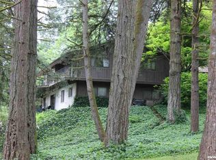 1070 Vista Ln, Sweet Home, OR 97386