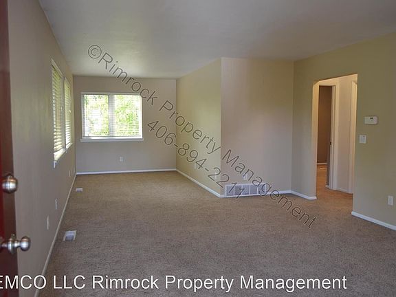 3rd image of 15 1/2 Alderson Ave