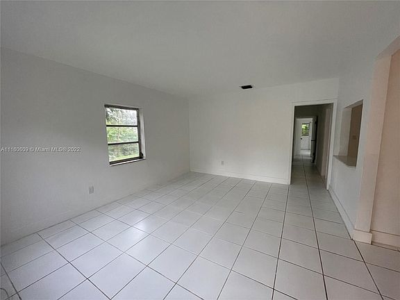 2nd image of 17103 NE 22nd Ave #17101