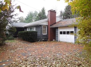 15 Pioneer Knls, Northampton, MA 01062