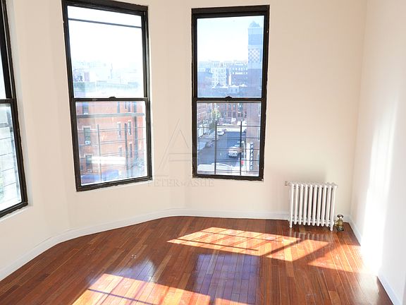5th image of 275 W 144th St APT 8