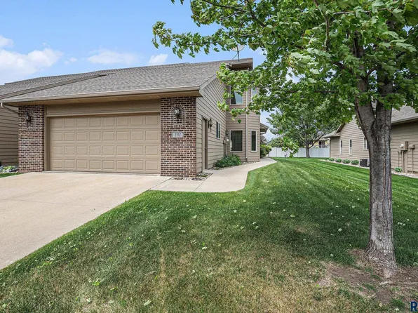 3512 W 91st Pl, Sioux Falls, SD 57108