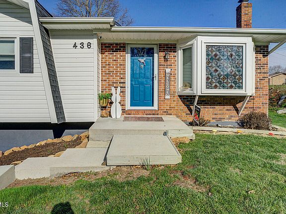 2nd image of 436 Springfield Dr