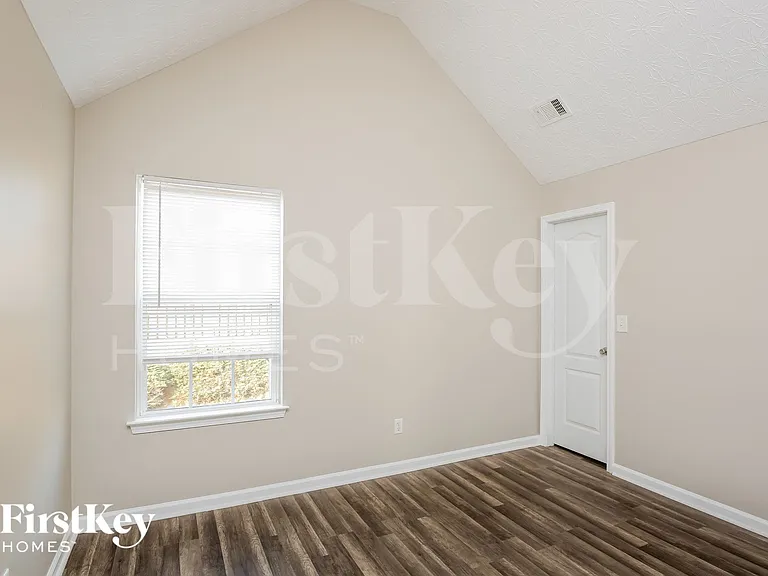 140 Pendergrass Farms Cir — Photo 12