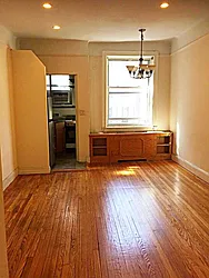 Rented by Manhattan Flats