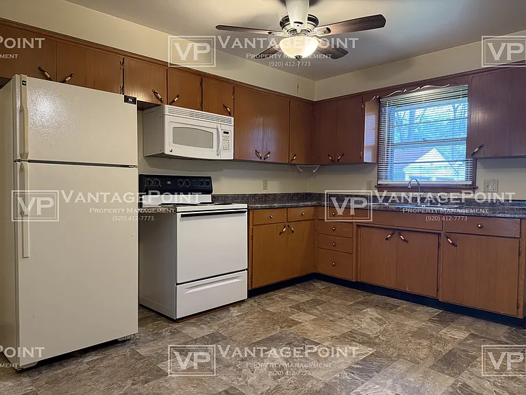 606 E Taft Ave — Photo 7