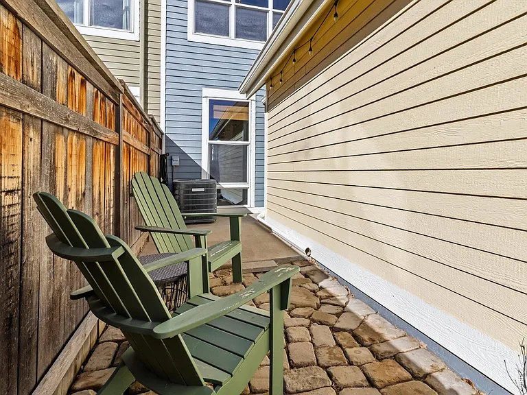 802 Heschel St #C — Photo 17