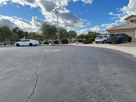 3rd image of 11586 W Gregory Dr