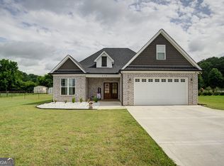 310 Burnt Hickory Ln SE, Calhoun, GA 30701