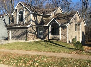 4815 64th St, Urbandale, IA 50322