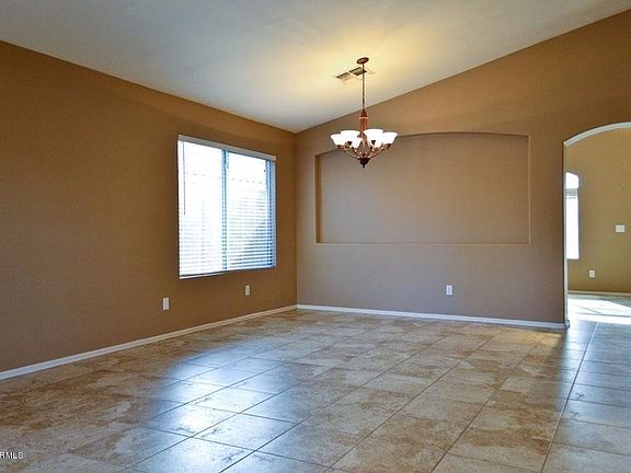 3rd image of 9562 W Sunnyslope Ln