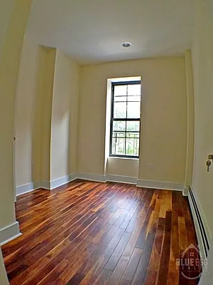 Rented by Blue Egg Realty Corp | media 17