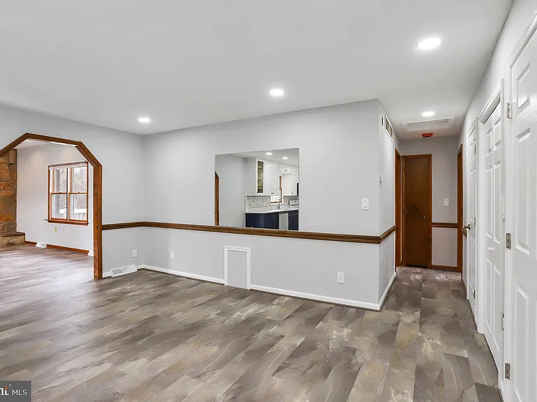 5 Orchard Pl — Photo 16