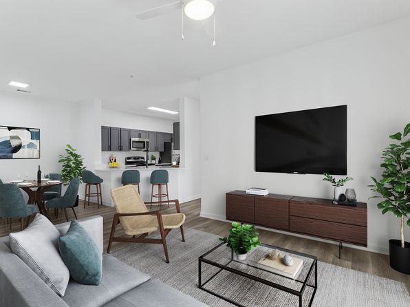 900 Jameson Pass #3202