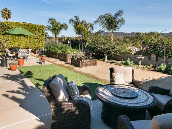 3930 Mayfield St-MLS_Size-004-4-Back Yar