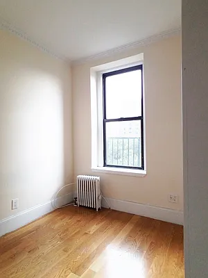 Rented by Triplemint | media 30