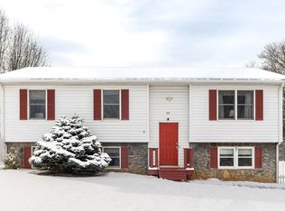 99 Harvest Rd, Waynesboro, VA 22980