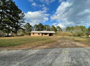 43 Shows Ln, Mount Olive, MS 39119