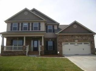 23 Suzanne Dr, Angier, NC 27501