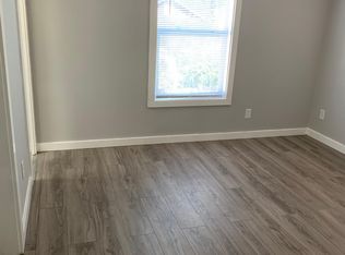 764 S 40th St APT 4, Tacoma, WA 98418