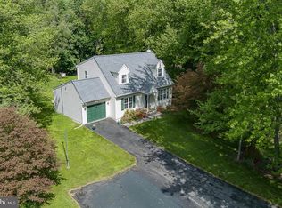 101 Clearfield Ln, Coatesville, PA 19320