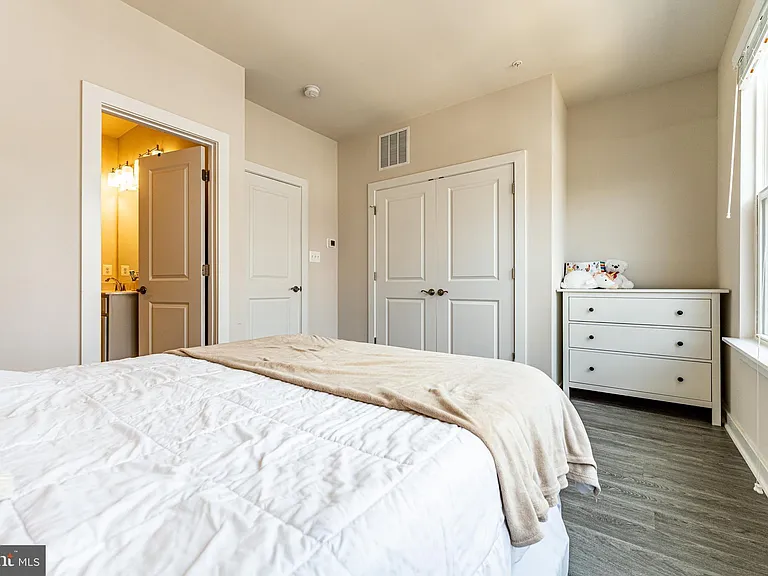 2503 Emerald Branch Dr — Photo 26