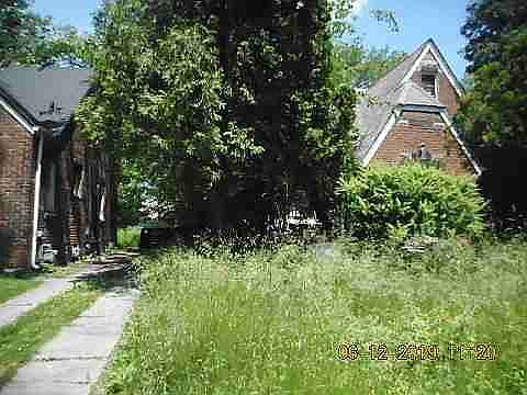 11807 Elmdale