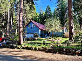 5500 Robinhood Ln, Pollock Pines, CA 95726